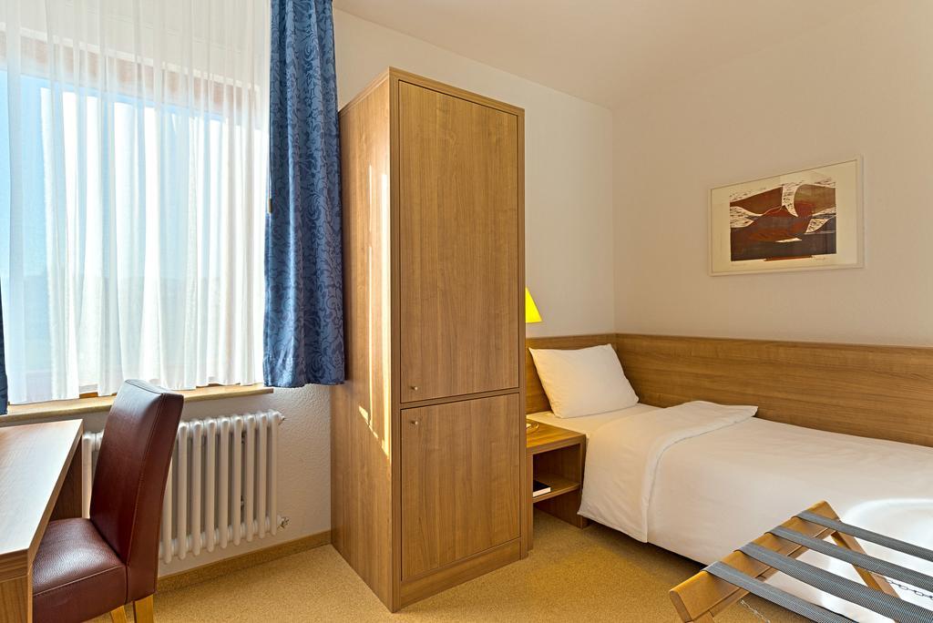 Sapia Hotel St. Fridolin Bad Sackingen Bagian luar foto