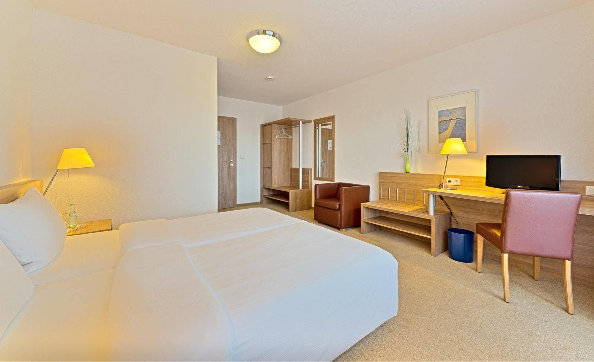 Sapia Hotel St. Fridolin Bad Sackingen Bagian luar foto
